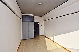 ロイヤルセンチュリー110 1Kの写真