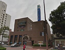 ☆福岡ひびき信用金庫 三萩野支店（470m）