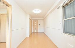 シェーナ下到津 101 1階1LDKのリビング/ダイニング