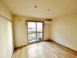 アバン セ シェル 101 1階1Kのリビング/ダイニング