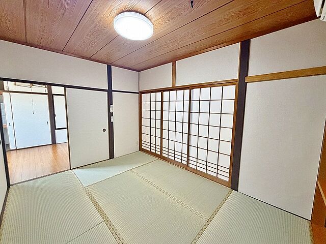 寝室