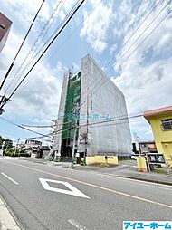 建築中の外観です。