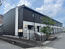 レオパレスサルウェイ三条 101 ｜ 香川県高松市三条町268-1（賃貸アパート1K・1階・23.61㎡） その1