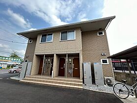 アヴニール.S　B棟 202 ｜ 香川県高松市東山崎町67-1（賃貸アパート2LDK・2階・57.60㎡） その1