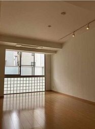 東急東横線 都立大学駅 徒歩11分の賃貸マンション 1階1LDKのリビング/ダイニング