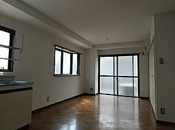 安藤グリーンハイム 5階ワンルームのリビング/ダイニング