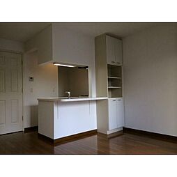 ブレンハイムI 1階1Kのリビング/ダイニング