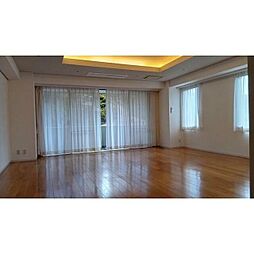 ティアラ島津山 4階3LDKのリビング/ダイニング