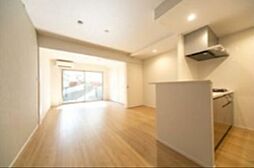 バルム下馬 1階1LDKのリビング/ダイニング