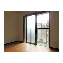 SaKuRa館 1階ワンルームのリビング/ダイニング