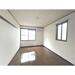 オリーブハイム 1階1Kのリビング/ダイニング