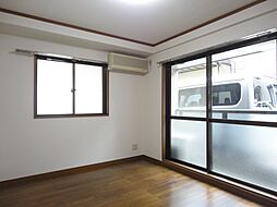 アイランドヒルズ 1階1Kのリビング/ダイニング