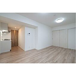 ウェルスクエアイズム大崎 1階1LDKのリビング/ダイニング