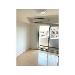 エコロジー都立大学レジデンス 5階1Kのリビング/ダイニング