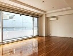 ブルグ池田山 2階2LDKのリビング/ダイニング