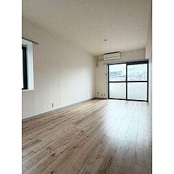 下馬ヒルス 3階1LDKのリビング/ダイニング