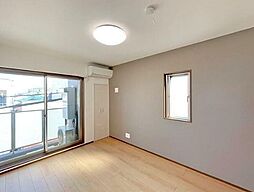 ロイヤルレジデンス 2階1LDKのリビング/ダイニング