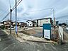外観：前面道路含む現地写真