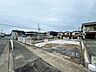 外観：前面道路含む現地写真