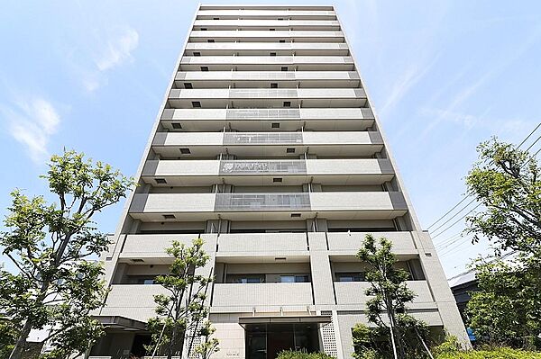 エントランスを拡大表示