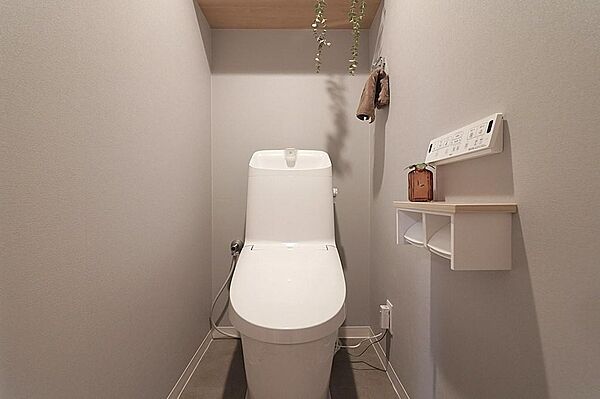 トイレを拡大表示