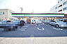 周辺：ファミリーマート 東観音町店：徒歩5分（約350ｍ）