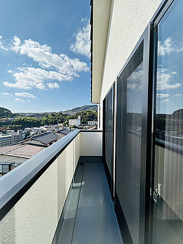 バルコニー 広島市西区己斐中3丁目4-11-1