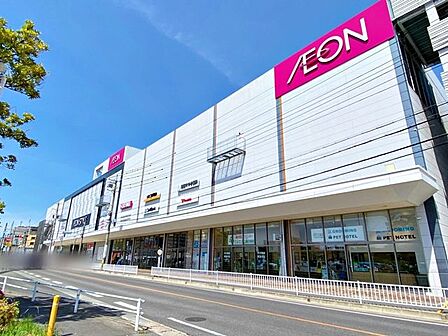 イオンスタイル豊田営業時間(9:00~23:00※店舗によって異なります。)豊田市中心部にあるイオンスタイル。2017年に改装し、カフェ空間が用意された立ち寄りやすい街の集い場所です。 958m
