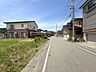 外観：前面道路含む現地写真