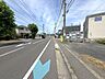 外観：前面道路含む現地写真