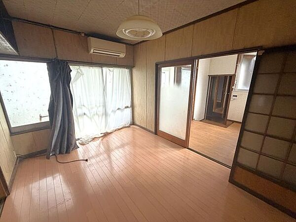 室内