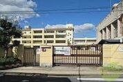 北豊島小学校 304m
