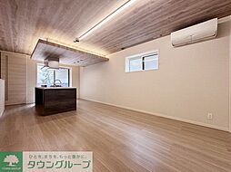 邸雅(テイ ミヤビ) 1階2LDKのリビング/ダイニング