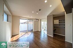 エグゼスト　グリジオ 1階3LDKのリビング/ダイニング