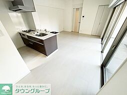 ファーストレジデンス栄 5階1LDKのリビング/ダイニング