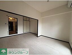 第2アイオーキャッスル 2階1Kのリビング/ダイニング