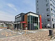 マクドナルド22号康生通店 徒歩7分。 520m
