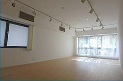 グランカーサ六本木 101 1階ワンルームのリビング/ダイニング