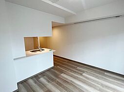 シーズンフラッツ武蔵小山 702 7階1LDKのリビング/ダイニング