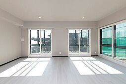 レジディア上目黒 304 3階3LDKのリビング/ダイニング