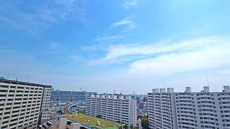 <バルコニーからの眺望>2026年8月撮影