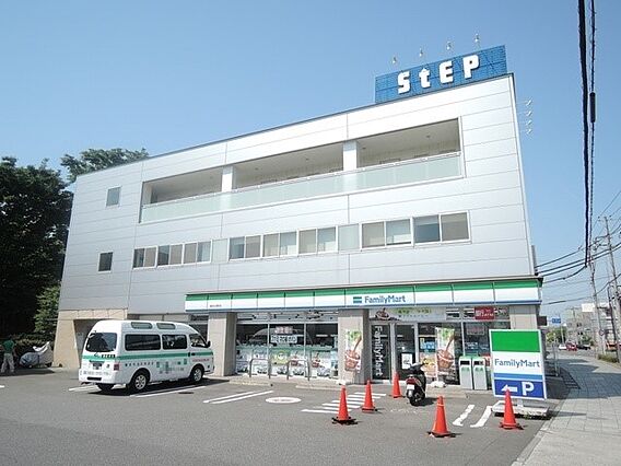 コンビニ 14...