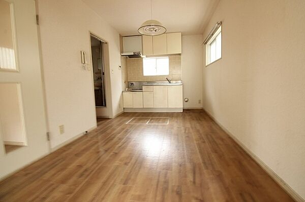 apartment 茨城県牛久市栄町
地図を見る