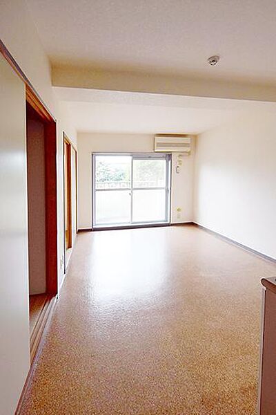 apartment 茨城県取手市井野台
地図を見る