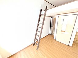 クレスト 202号室 2階ワンルームのリビング/ダイニング