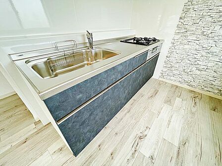 システムキッチン一式新設済(浄水器)