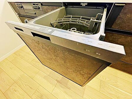 【食洗器】家事をお手伝いしてくれます。