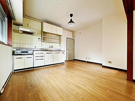 リフォーム相談可能です。2LDKに仕様変更可能です。