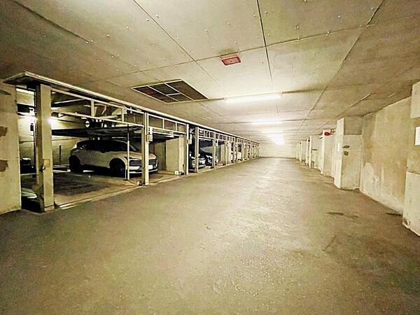駐車場を拡大表示