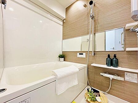 ユニットバス新規交換済(浴室換気乾燥機・追炊き機能付き)